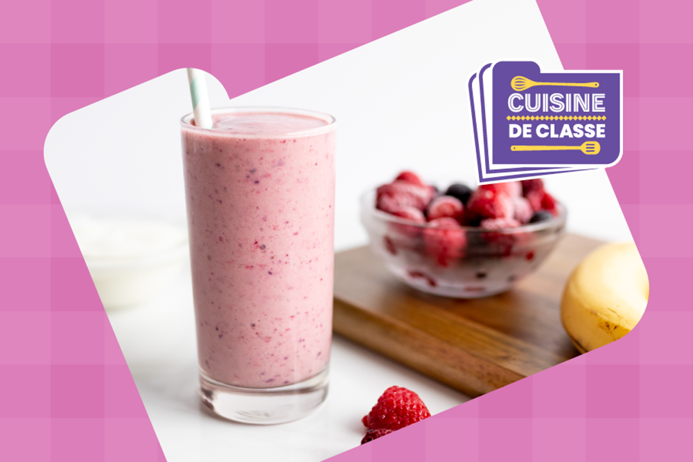 Lait frappé à la banane et aux baies 